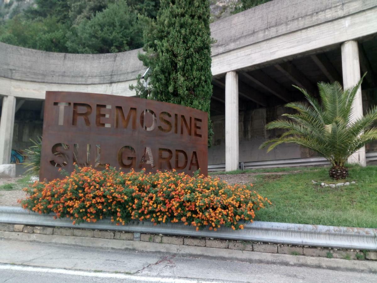 Casa Mezzema Tremosine Exterior photo